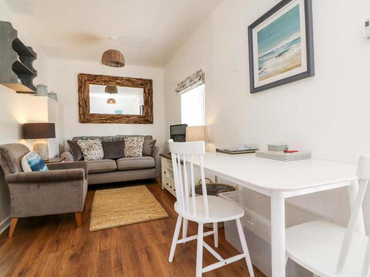 Robin Cottage อิลฟราคูมบ์ ภายนอก รูปภาพ